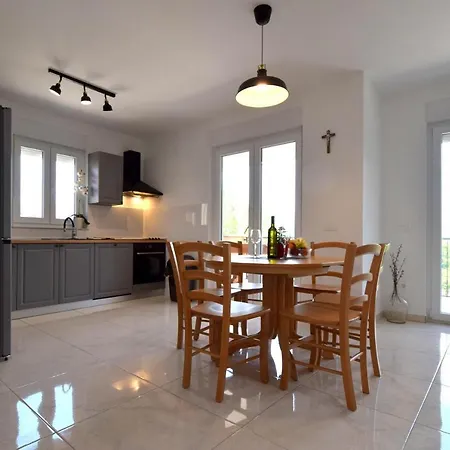 Сasa de vacaciones House Gloria Vrbnik (Primorje-Gorski Kotar)