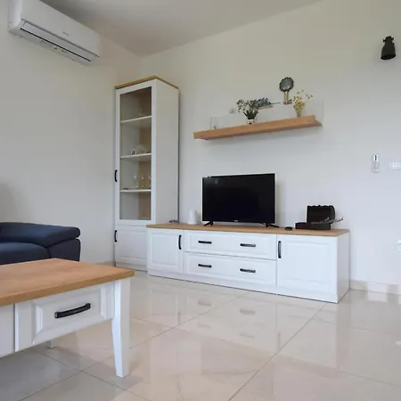 House Gloria בית נופש