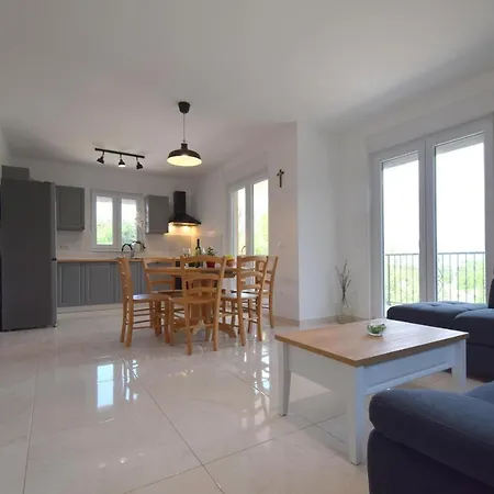 House Gloria Сasa de vacaciones *